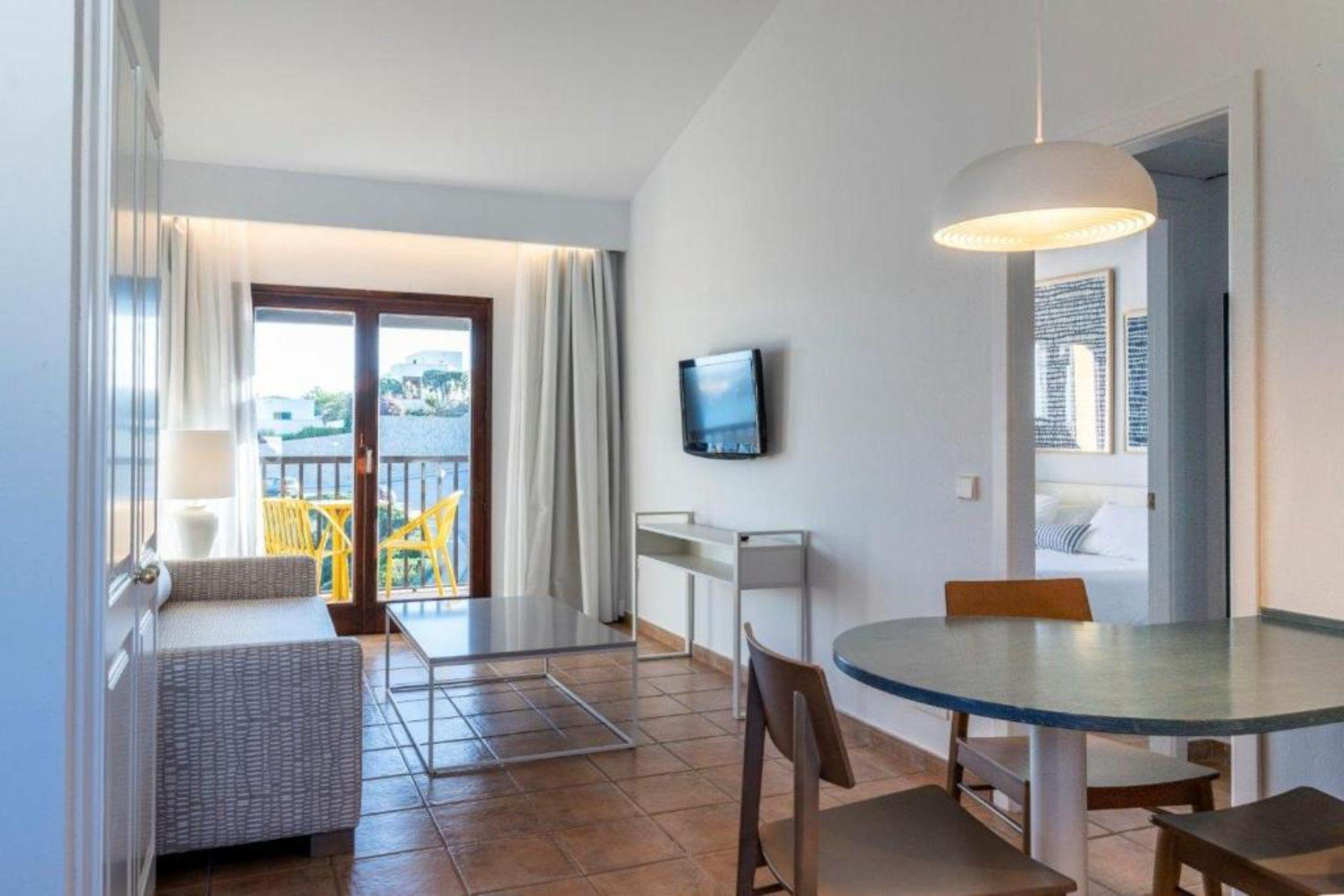 Calallonga Hotel Menorca Mahon  Ngoại thất bức ảnh
