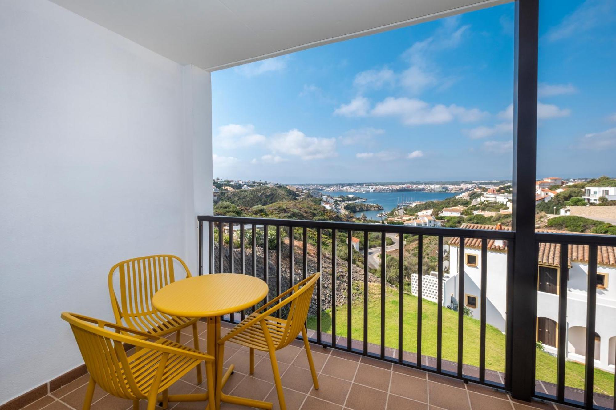 Calallonga Hotel Menorca Mahon  Ngoại thất bức ảnh