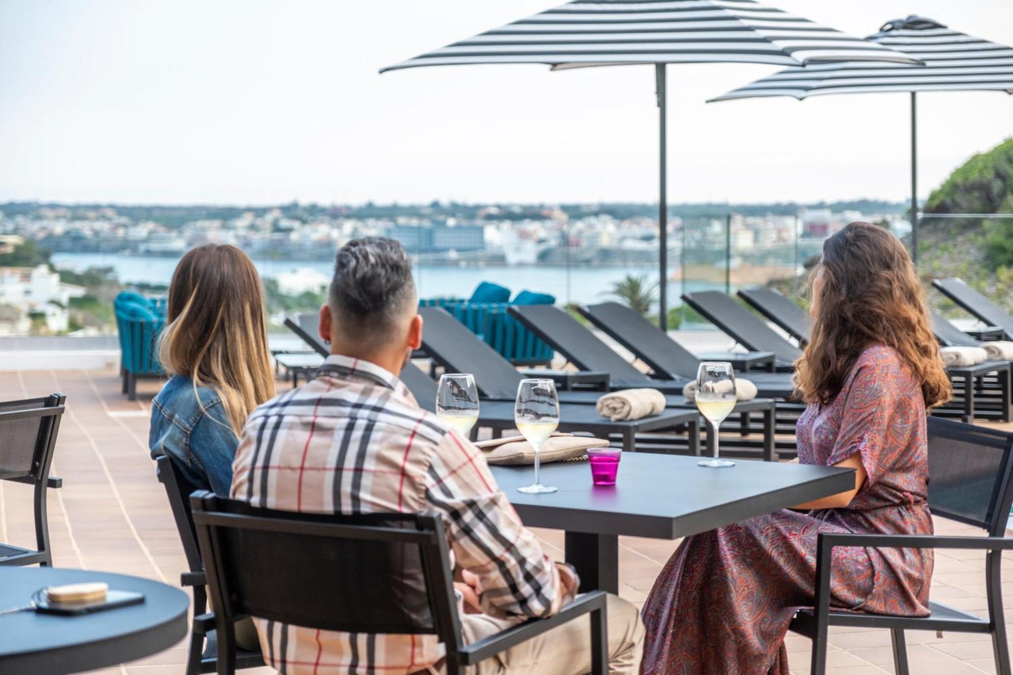 Calallonga Hotel Menorca Mahon  Ngoại thất bức ảnh