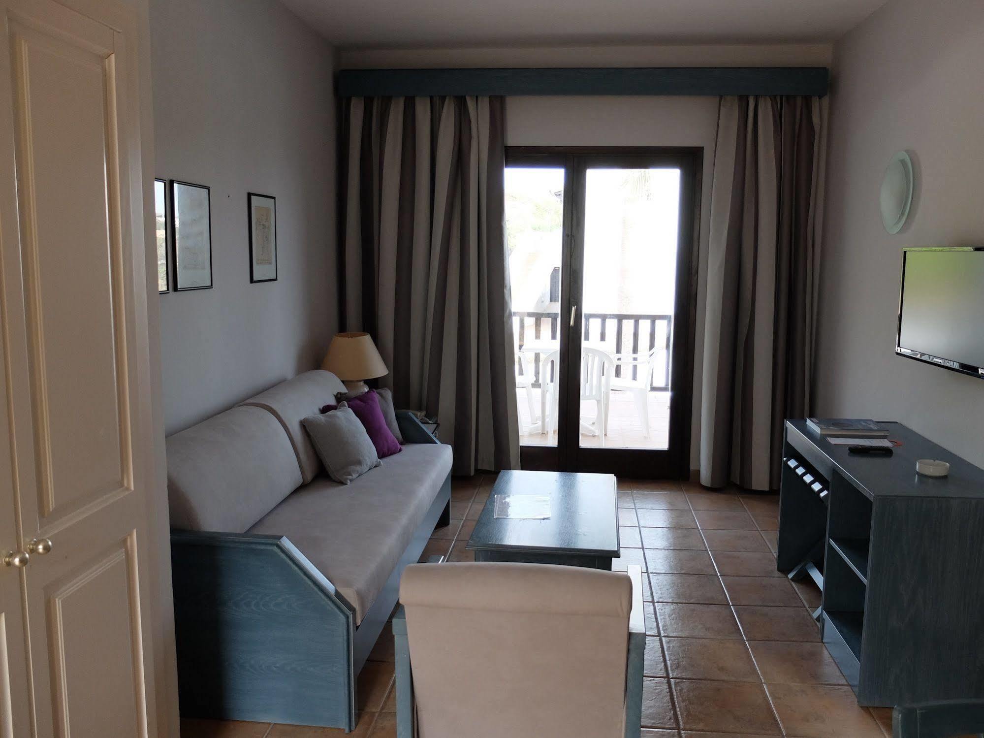 Calallonga Hotel Menorca Mahon  Ngoại thất bức ảnh